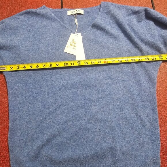 Liny Xin Womens V-Neck Superfine Merino Wool Sweater Sz L Blue Preppy Academia - Picture 11 of 12